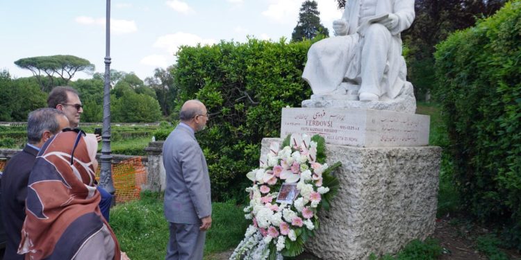 برگزاری آیین پاسداشت زبان فارسی و بزرگداشت فردوسی در ایتالیا