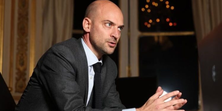 فرانسه: در حمایت از اوکراین «خط قرمزی» وجود ندارد