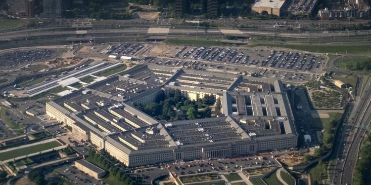 پنتاگون: چین، روسیه و کره شمالی چالش عمده آمریکا هستند