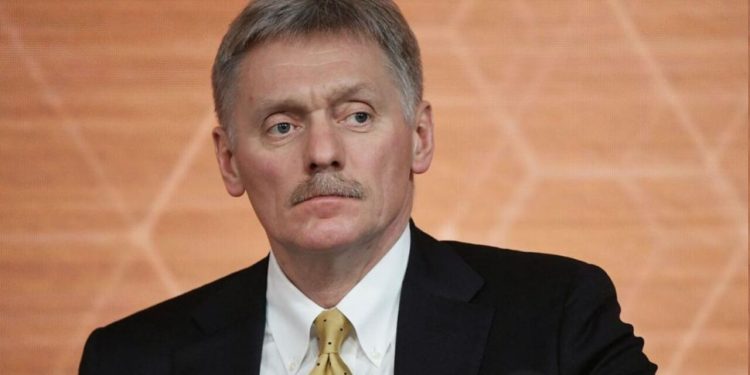 کرملین: مسکو موظف به اطلاع‌رسانی پیش از پرتاب موشک میان‌برد نیست