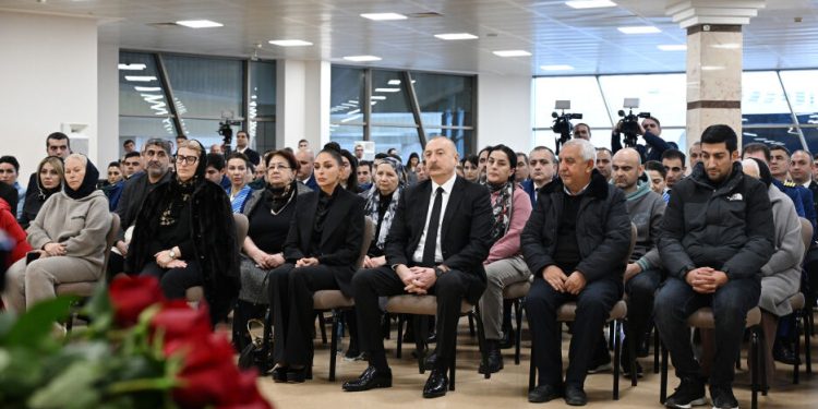 علی‌اف: روسیه باید عذرخواهی و اعتراف کند و غرامت بپردازد + عکس