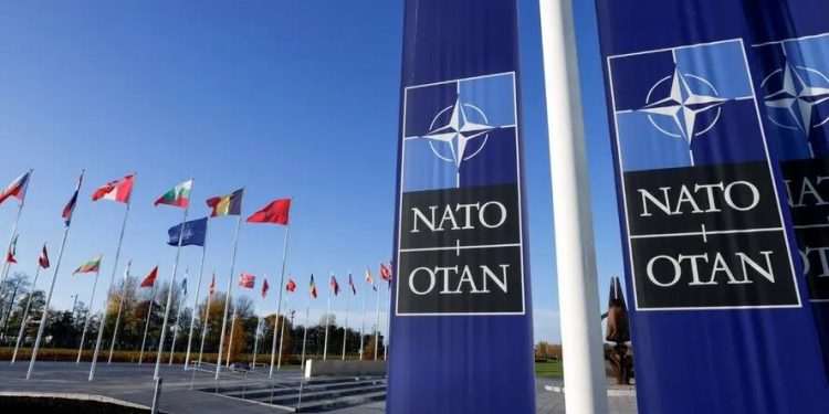 ناتو از اوکراین برای عضویت در این پیمان دعوت نمیکند