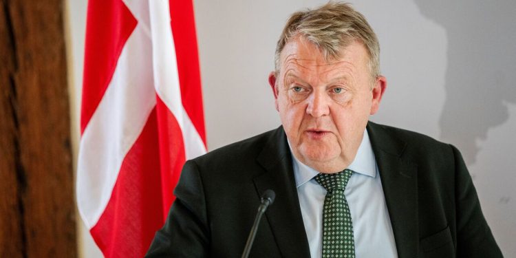 دانمارک: آماده گفتوگو در مورد منافع امنیتی مشروع آمریکا در قطب شمال هستیم