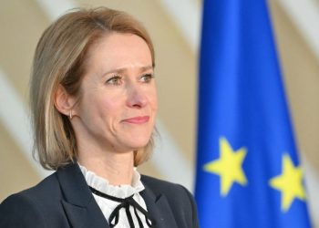 مسئول سیاست خارجی اتحادیه اروپا: تحریم‌ها علیه روسیه باید ادامه یابد