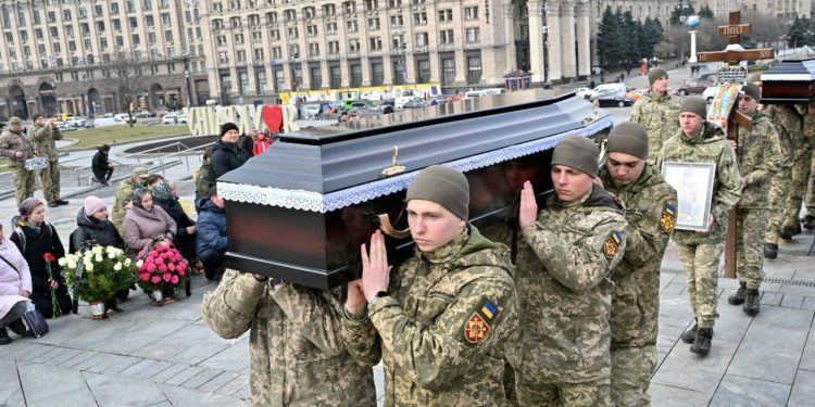 وزارت دفاع انگلیس: آمار کشته شدگان روسیه و اوکراین در جنگ رو به افزایش است