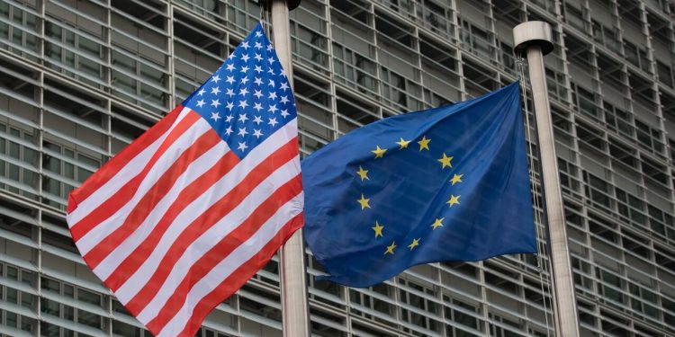 اتحادیه اروپا در صدد «مذاکرات زودهنگام» با آمریکا برای جلوگیری از تعرفههای ترامپ