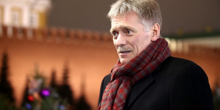 سخنگوی کرملین: روسیه در تله وعدههای دروغین غرب نخواهد افتاد