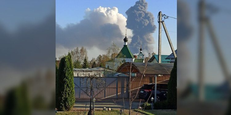 انفجار مهیب در یک واحد نظامی روسیه/ وضعیت اضطراری اعلام شد