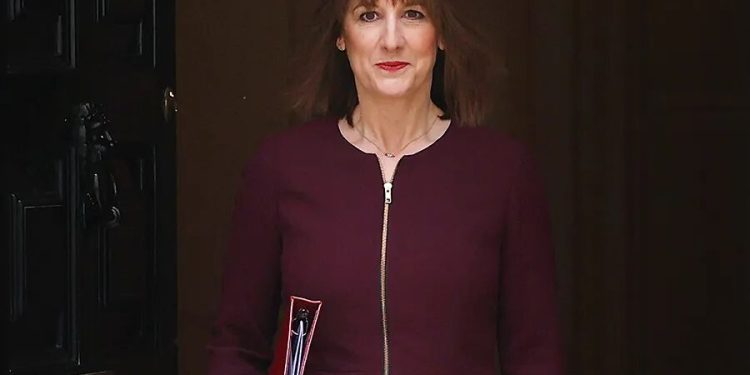 انگلیس: تجارت با اروپا مهمتر از روابط اقتصادی با آمریکاست