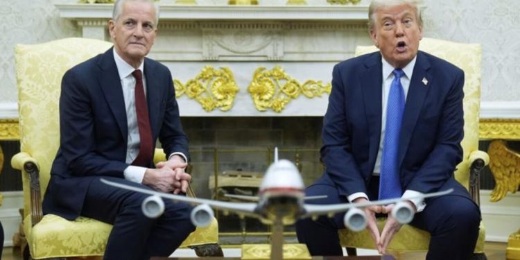 ترامپ: روسیه با خودداری از تصرف کامل اوکراین امتیاز بزرگی داده است