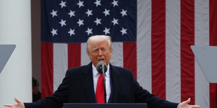 تعاریف جدید آمریکایی از کشورها در سراسر جهان ؛ ترامپ: شما برای رسیدن به بازار ما باید هزینه کنید