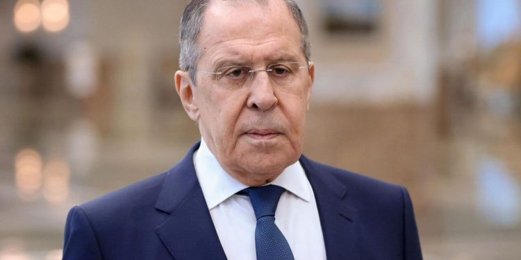 لاوروف: هیچ چیز به نام اقتصاد جهانی وجود ندارد