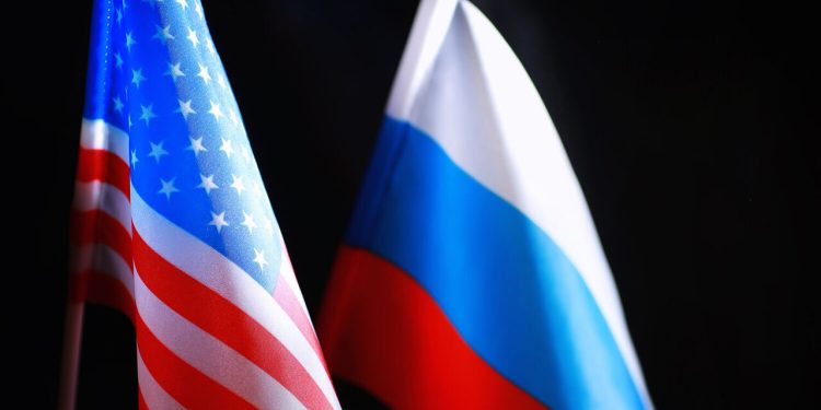 مقام روس: روسیه صرفا برای مذاکره با آمریکا سایر شرکای خود را رها نخواهد کرد