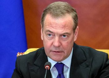 مدودف: گفت وگوی پوتین و ترامپ در مورد بحران اوکراین نقش تعیین‌کننده‌ای دارد