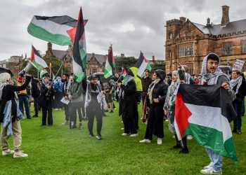 اعتراض هزاران نفر در سوئد و فرانسه به اقدامات  و حملات اسرائیل به غزه