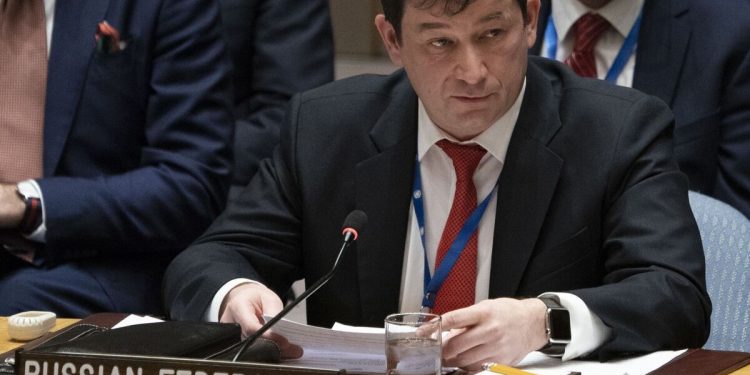 دیپلمات روس: مسکو از موضع تهران کاملاً حمایت میکند