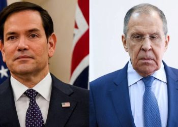 گفت وگوی تلفنی وزرای خارجه روسیه و آمریکا پیش از مذاکرات استانبول