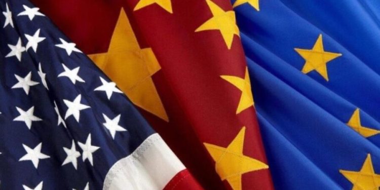 بروکسل در میان تشدید رقابت پکن و واشنگتن