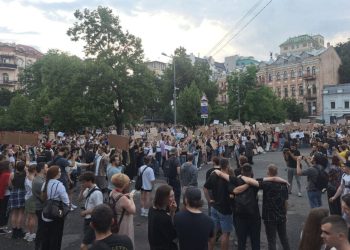 تظاهرات کنترل Zelnsky در اوکراین