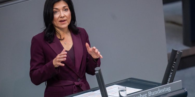 وزیر اقتصاد آلمان: تعرفه ایالات متحده به اروپا برخورد کرد