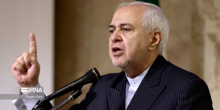Zarif: فعال کردن مکانیسم ماشه یک کار بی اساس است