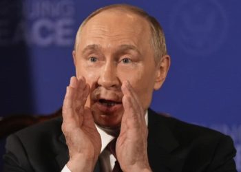 سفیر سابق آمریکا: پوتین هرگز وعده های خود را برآورده نمی کند