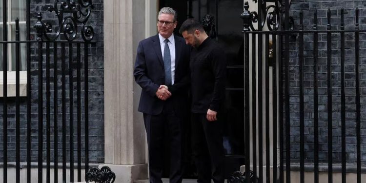 همراهی رهبران اروپایی با زلینسکی در سفر به واشنگتن. برای تغییر حساب های آمریکایی مورد بررسی قرار گرفت