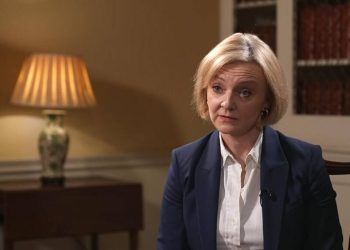 بالکن لیزر: انگلیس به حرکت مانند MAGA در آمریکا نیاز دارد