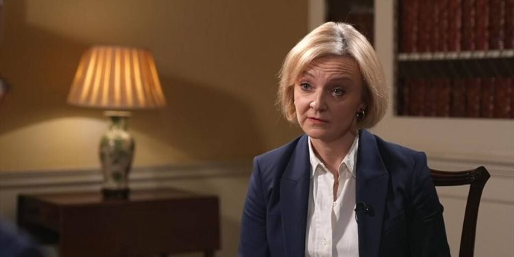 بالکن لیزر: انگلیس به حرکت مانند MAGA در آمریکا نیاز دارد