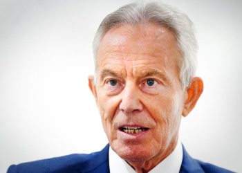 تونی بلر از برنامه ترامپ برای پایان دادن به جنگ در غزه استقبال کرد