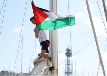 مقام اسرائیلی: ناوگان امداد به غزه فرصتی برای زنده ماندن می دهد