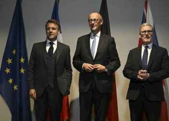 یک مکانیسم رسمی تروریستی/Troika اروپایی: دیپلماسی به پایان نرسیده است