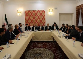 ایران از شرکت های روسی برای مشارکت در مرکز مواد غذایی دعوت می کند