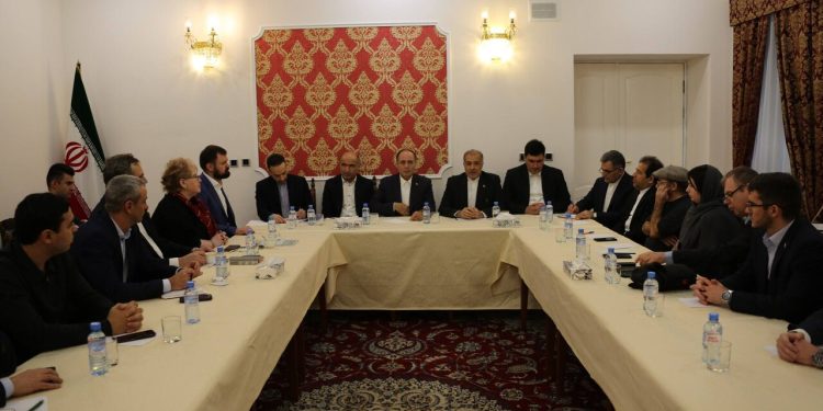 ایران از شرکت های روسی برای مشارکت در مرکز مواد غذایی دعوت می کند