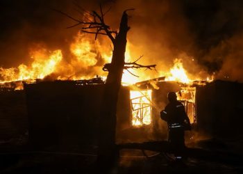 روسیه به زیرساخت های برق اوکراین حمله کرد