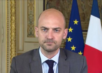 وزیر خارجه فرانسه: اتحادیه اروپا گسترش فساد را تحمل نخواهد کرد