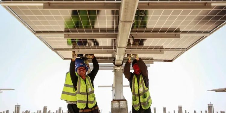 چین بازیگر مهمی در زمینه انرژی پاک در سطح منطقه ای و جهانی است