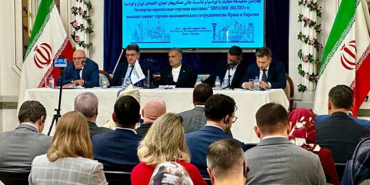 از مقامات ارشد تجاری هفت کشور برای حضور در نمایشگاه اوراسیا به ایران دعوت شد