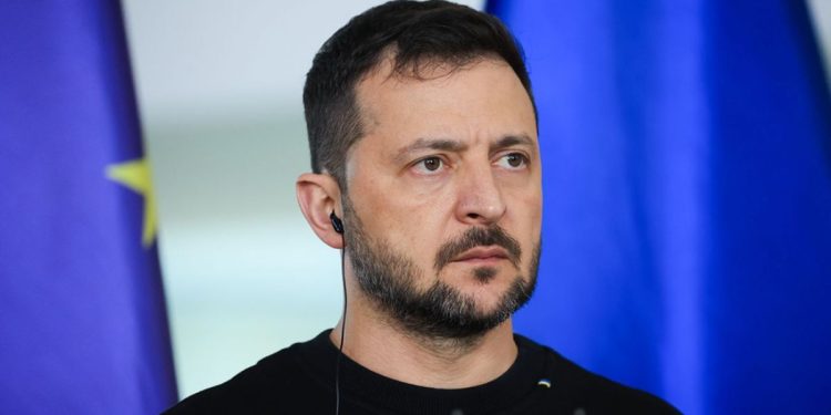 زلنسکی مذاکرات فلوریدا را "سازنده" توصیف کرد. رئیس جمهور اوکراین به ایرلند سفر می کند