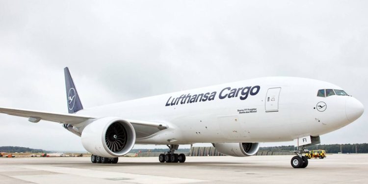 لوفت هانزا ارسال تجهیزات نظامی به سرزمین های اشغالی را متوقف کرد