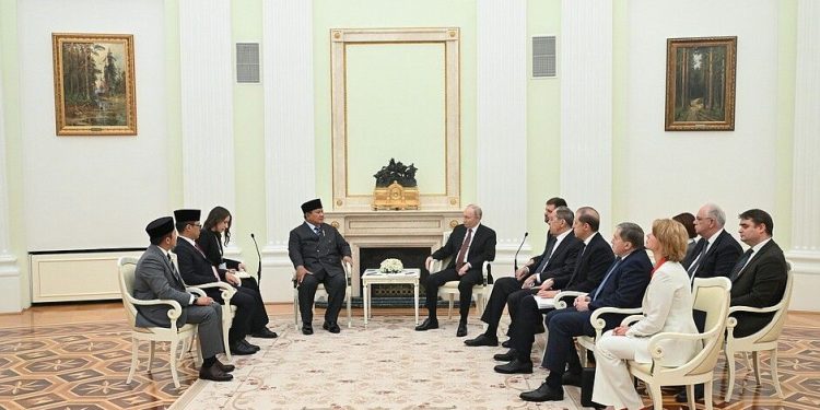 مذاکرات سوبیانتو و پوتین در آستانه فروپاشی توافق تجاری اندونزی و آمریکا