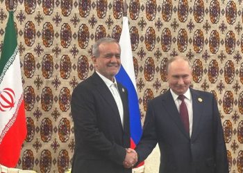 پوتین: ما از ایران در موضوع هسته ای حمایت می کنیم