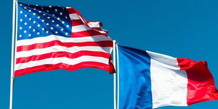 سناتور آمریکایی: ترامپ با ارائه لایحه تحریم روسیه در کنگره موافقت خواهد کرد